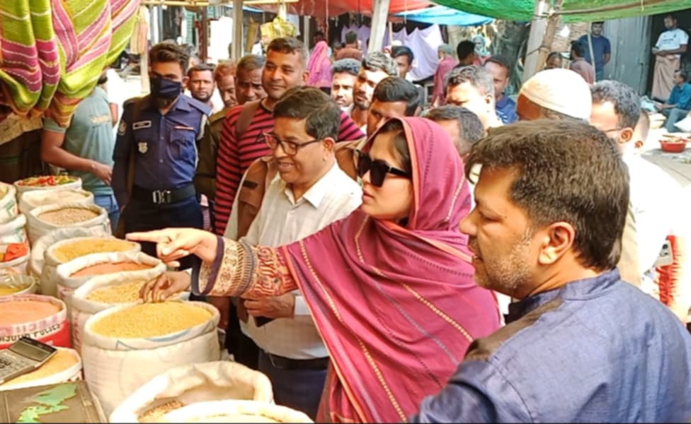 ঘিওরে রমাদানে নিত্যপণ্যের বাজার নিয়ন্ত্রণ 