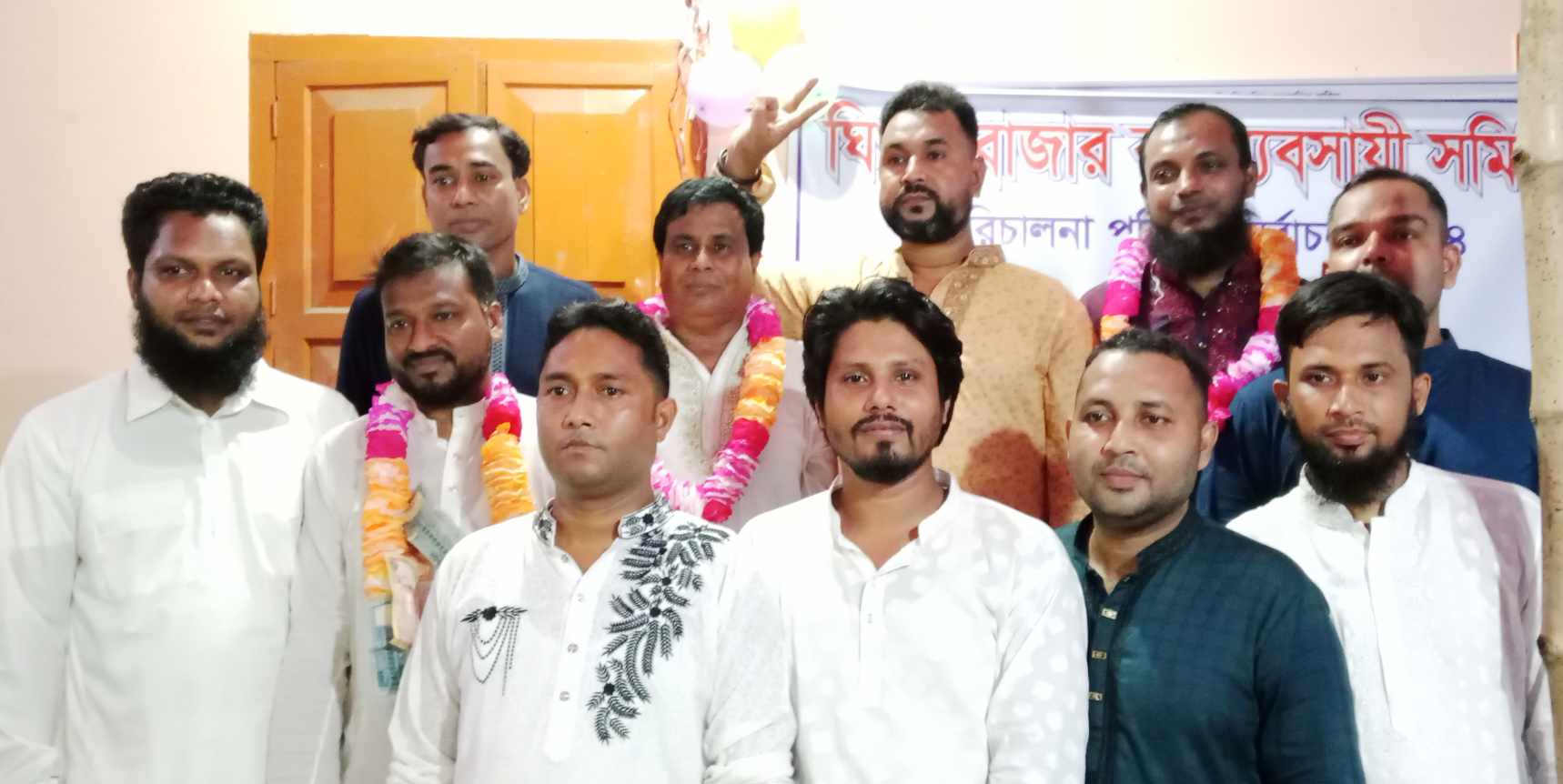 উৎসবমুখর পরিবেশে ঘিওর বাজার বস্ত্র ব্যবসায়ী সমিতির নির্বাচন অনুষ্ঠিত