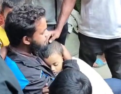 ঘিওরে পুকুর থেকে বল আনতে গিয়ে পানি ডুবে আড়াই বছরের শিশুর মৃত্যু 